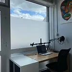 Central & Cozy Artistic Loft - Walk Everywhere